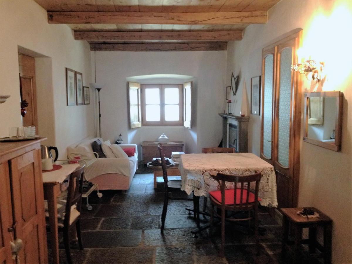 Bb Chiavenna Centro Storico B&B 외부 사진
